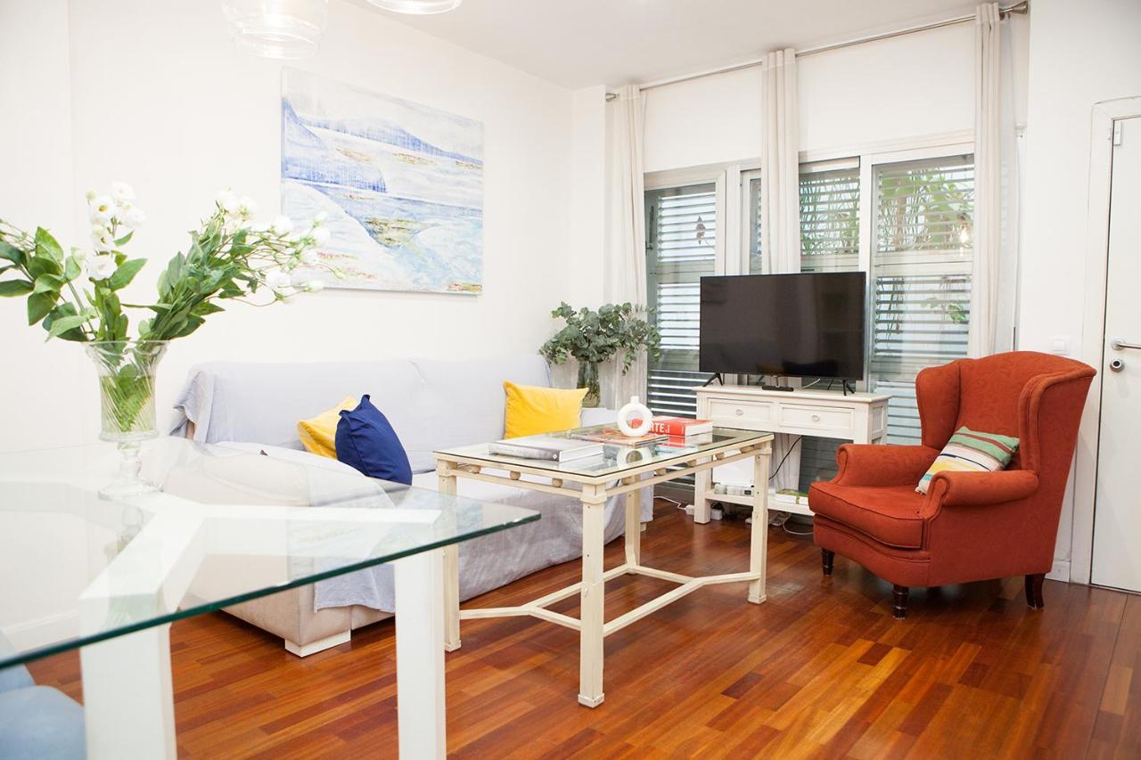 Charming Apartment With Pool And Garage Siviglia Esterno foto