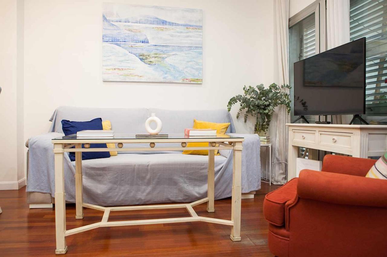 Charming Apartment With Pool And Garage Siviglia Esterno foto