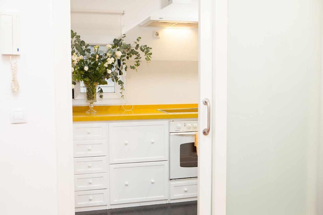 Charming Apartment With Pool And Garage Siviglia Esterno foto