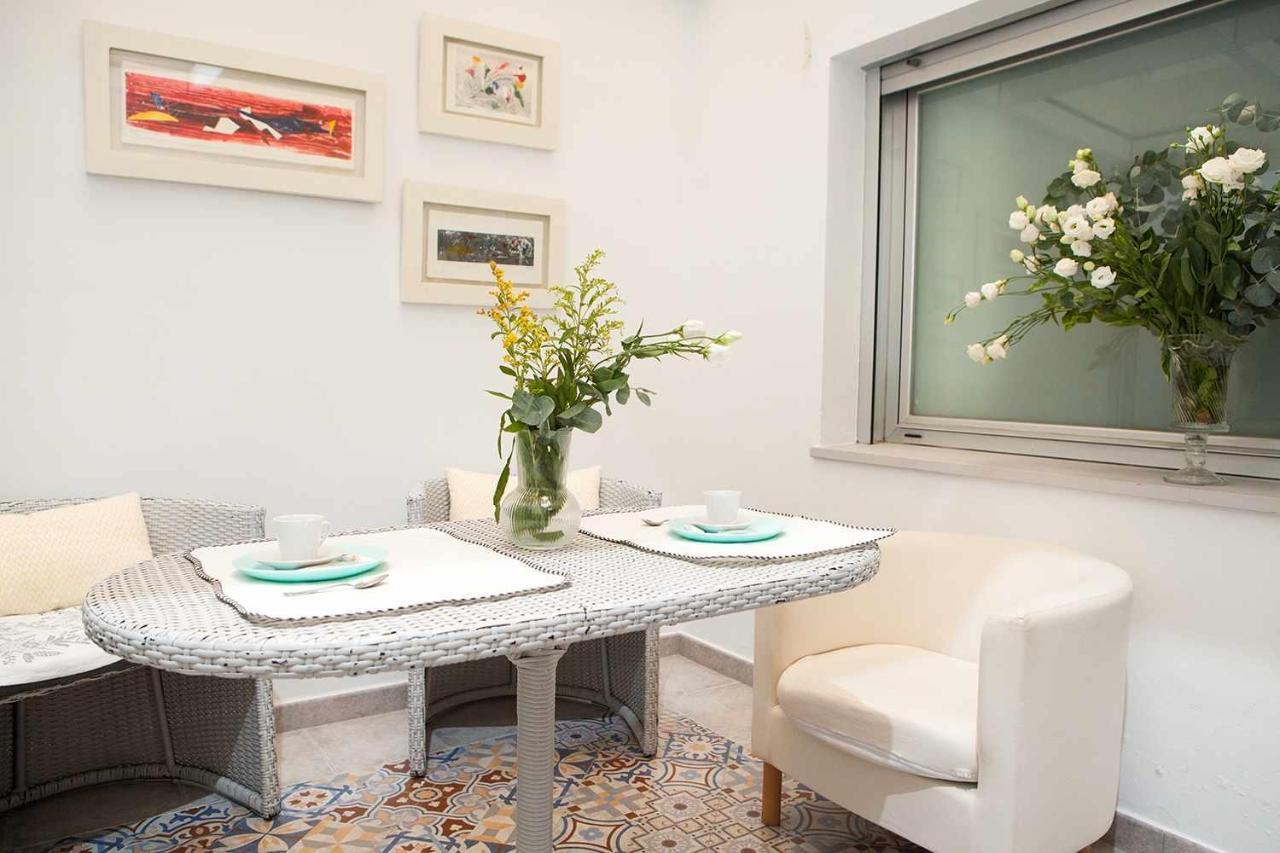 Charming Apartment With Pool And Garage Siviglia Esterno foto