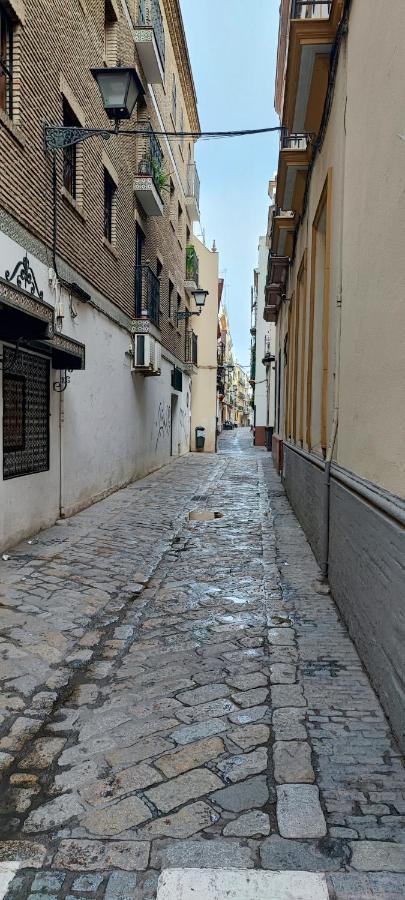 Charming Apartment With Pool And Garage Siviglia Esterno foto